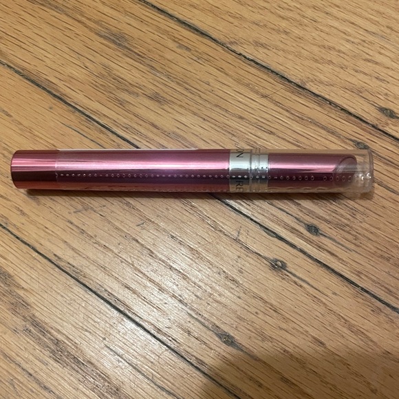 Makeup - Picture 5 of 7